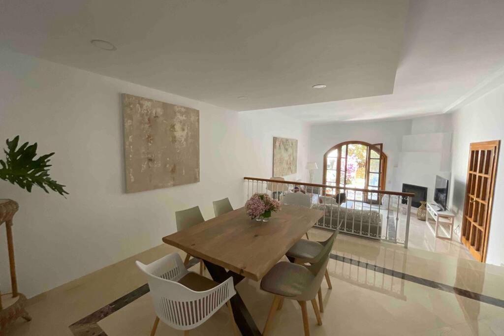 Villa Cana San Roque  Eksteriør billede
