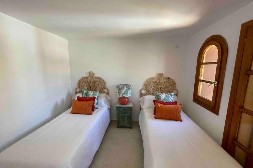 Villa Cana San Roque  Eksteriør billede
